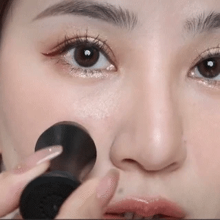 2 in 1 Oil Control Natural Volcanic Face Roller